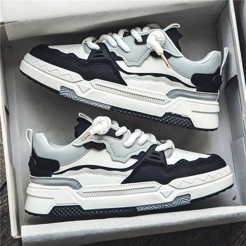 Famino Sneaker