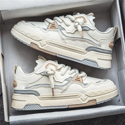 Famino Sneaker